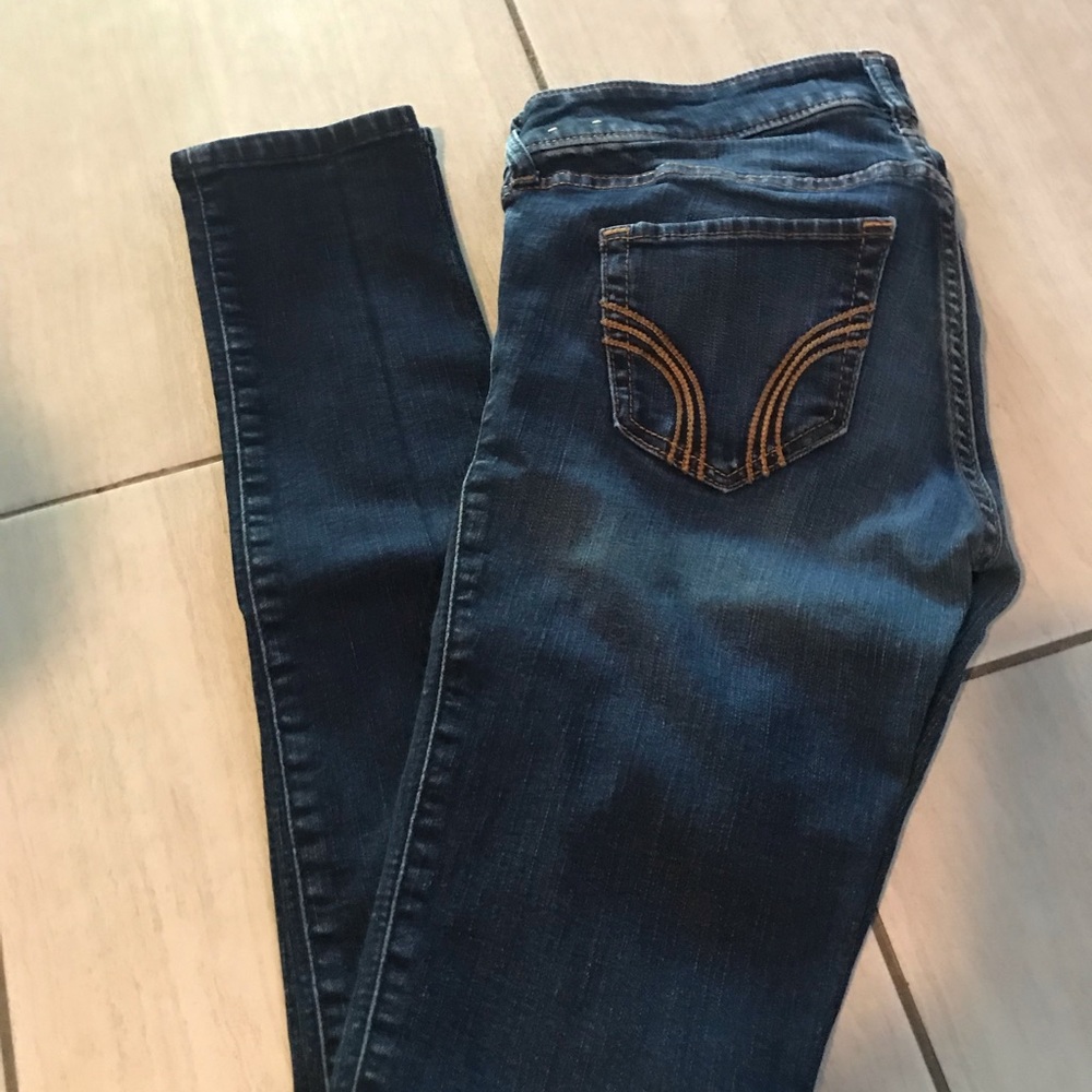 Hollister jeans size 25